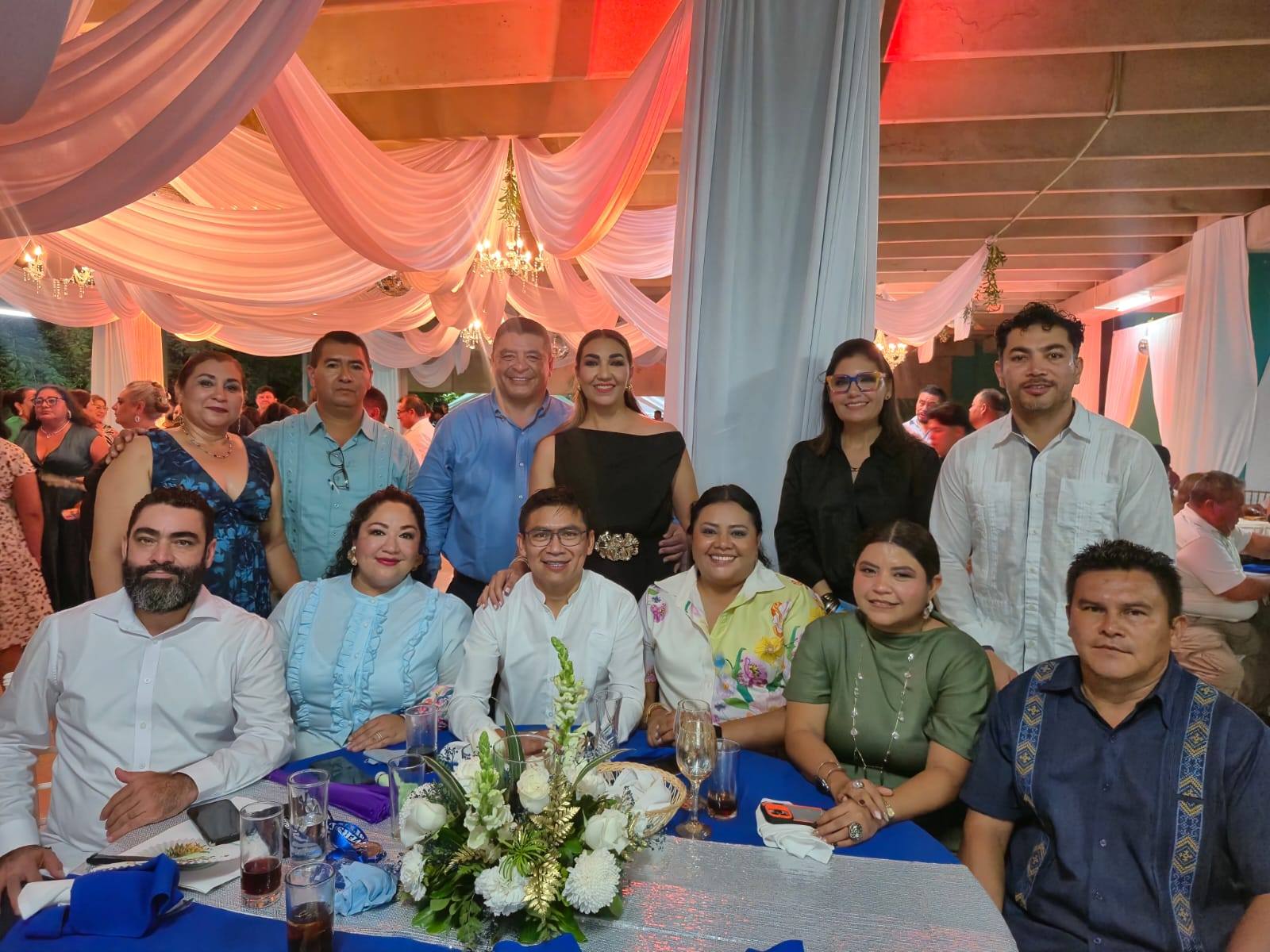 Cena-Baile del XXVII Aniversario del SITACOBAQROO